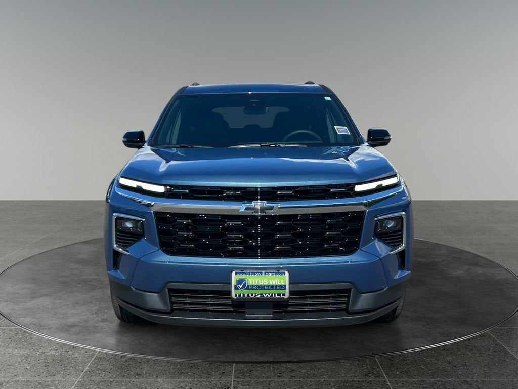 2026 Chevrolet Traverse — side profile view