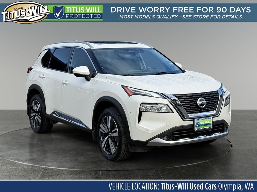 2021 Nissan Rogue Platinum in Pearl White Tricoat — front three-quarter view