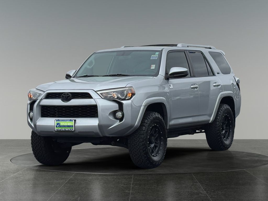 2016 Toyota 4Runner — rear three-quarter view