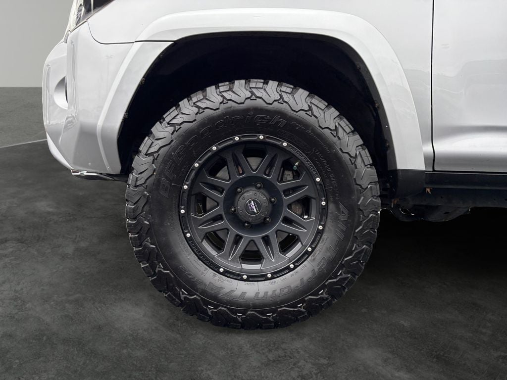 2016 Toyota 4Runner — interior view