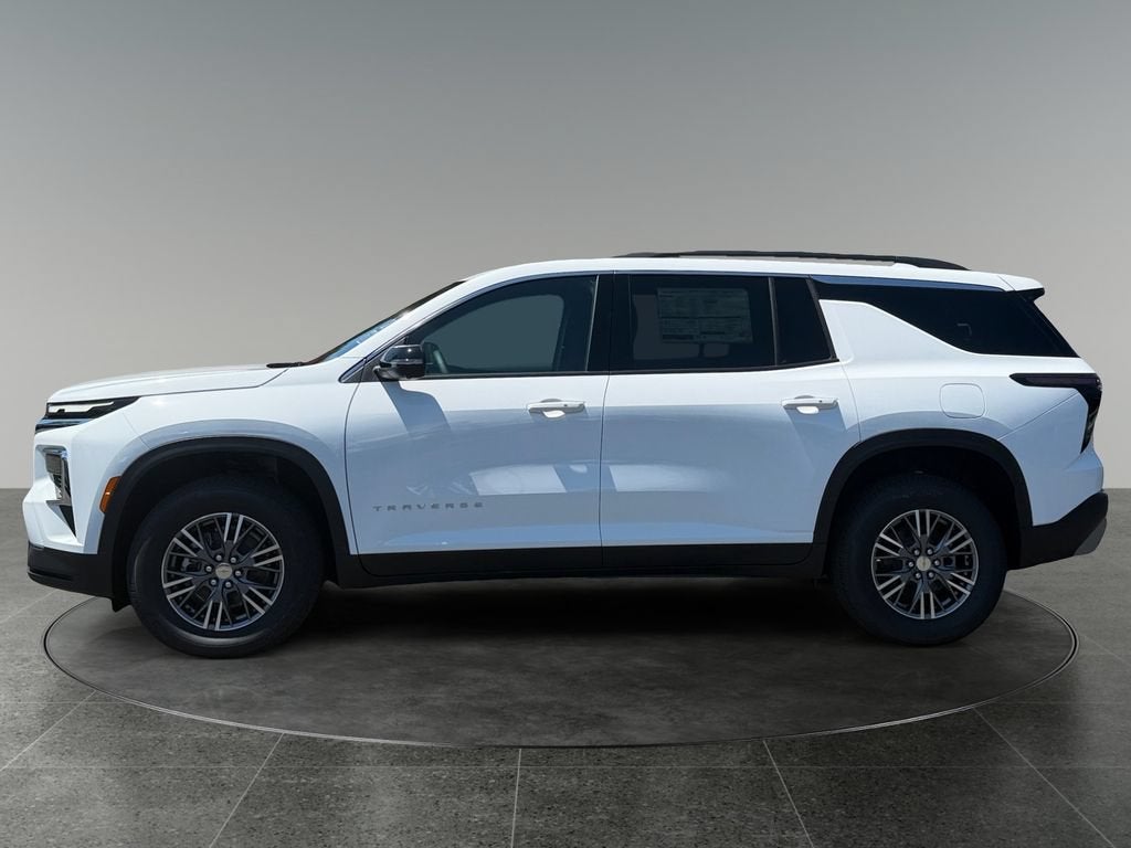 2026 Chevrolet Traverse — detail view